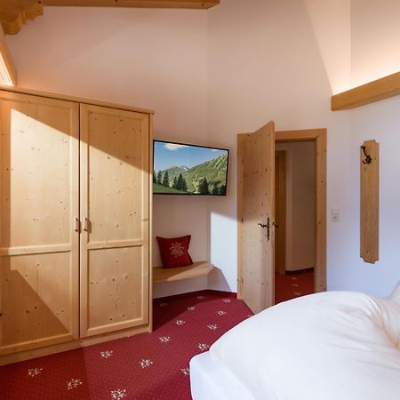 Hotel Pinzger Тукс Екстер'єр фото