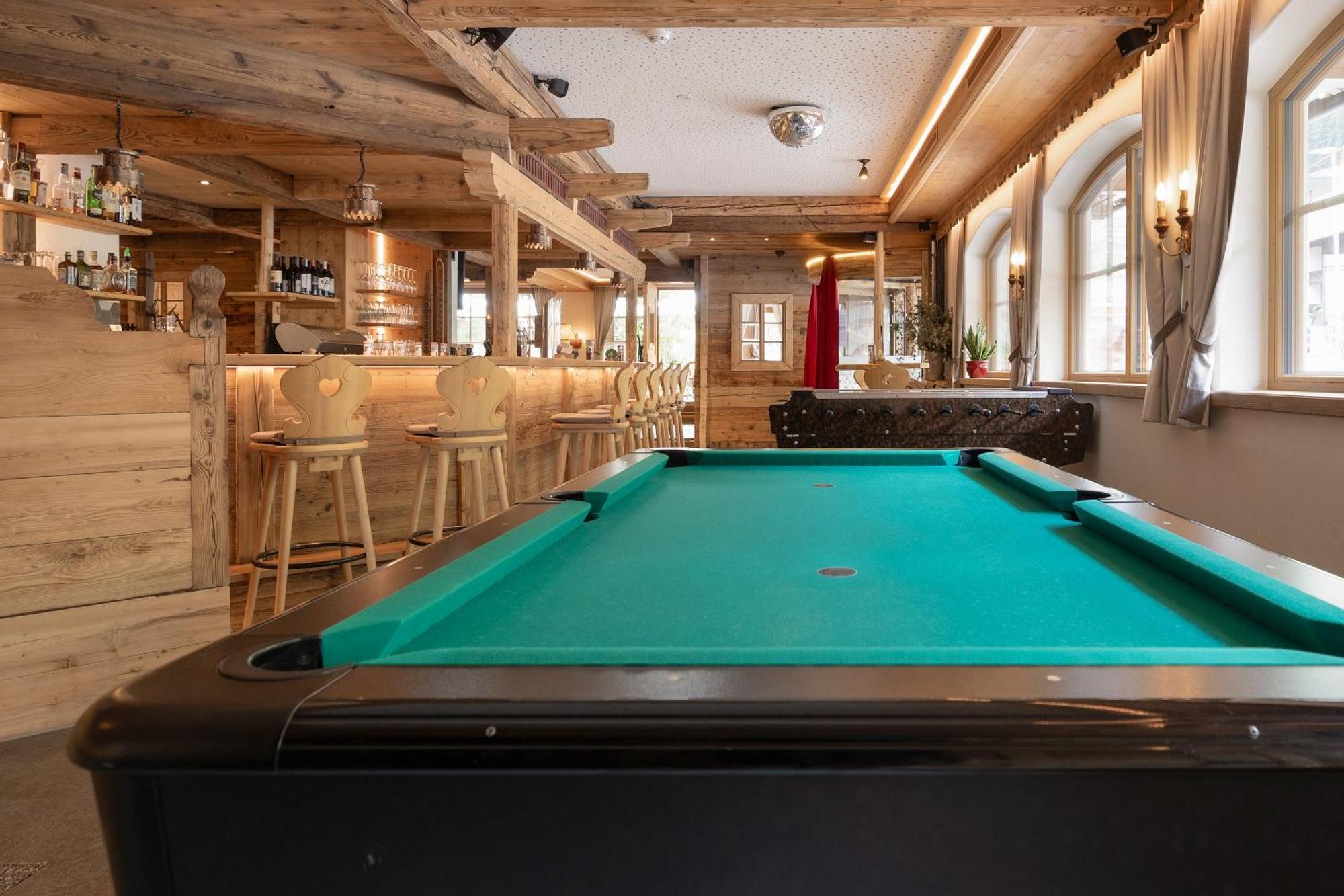 Hotel Pinzger Тукс Екстер'єр фото