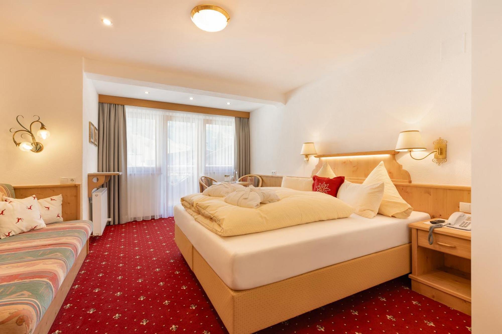 Hotel Pinzger Тукс Екстер'єр фото